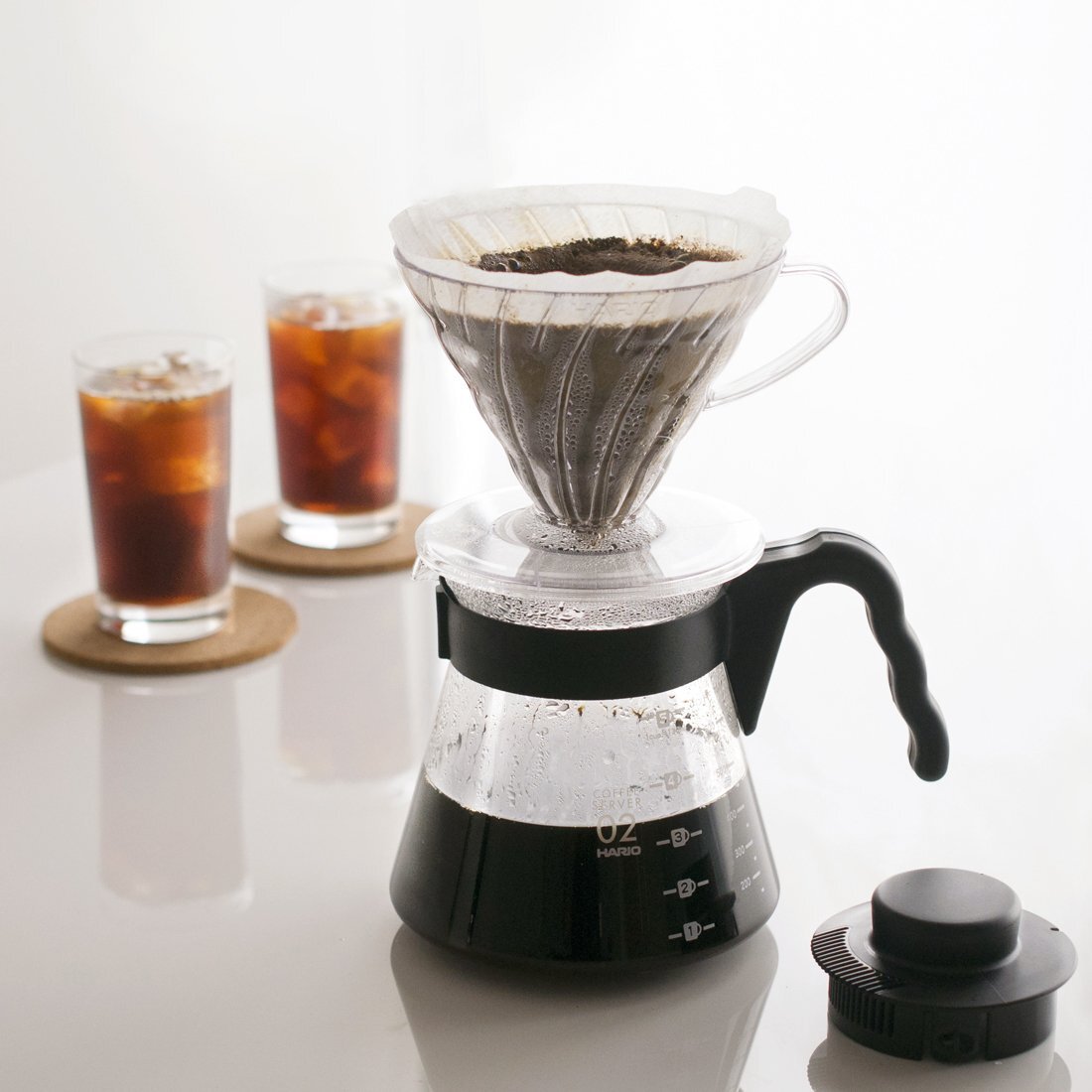 Yama Glass Decanter with Lid - 20 Oz.